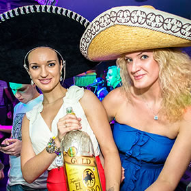 Imagen de Stand Tequila El Charro
